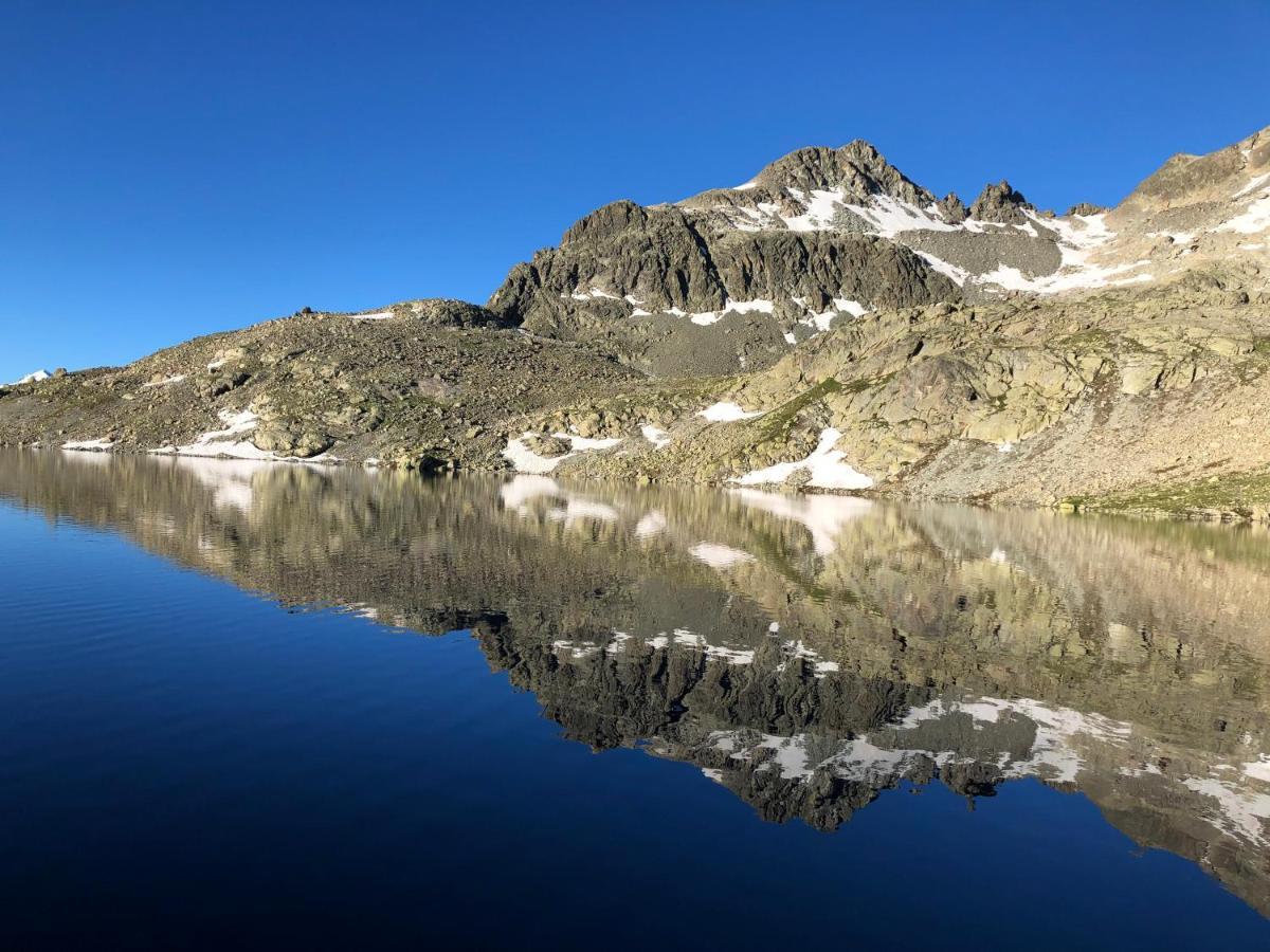 Ferienwohnung Pontresina - Chesa Andrea - Gartensitzplatz ภายนอก รูปภาพ